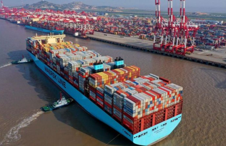 Como ataques a navios no Mar Vermelho podem afetar seu bolso