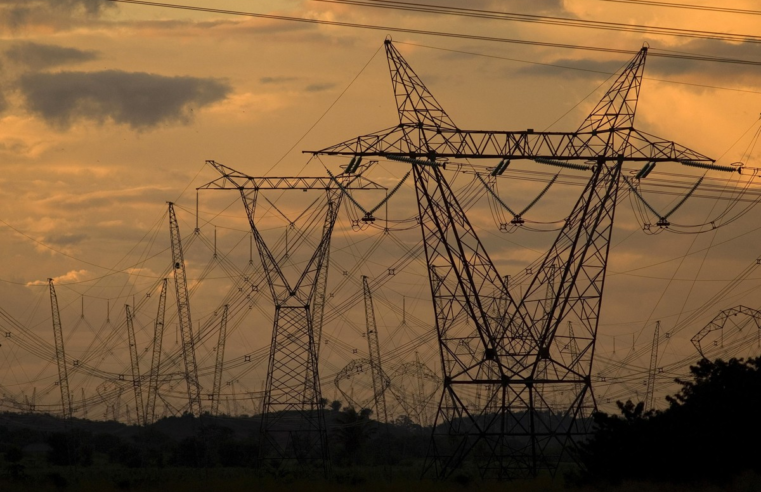 Governo assina contratos do megaleilão de energia de 2023 e prevê R$ 21,7 bi em investimentos