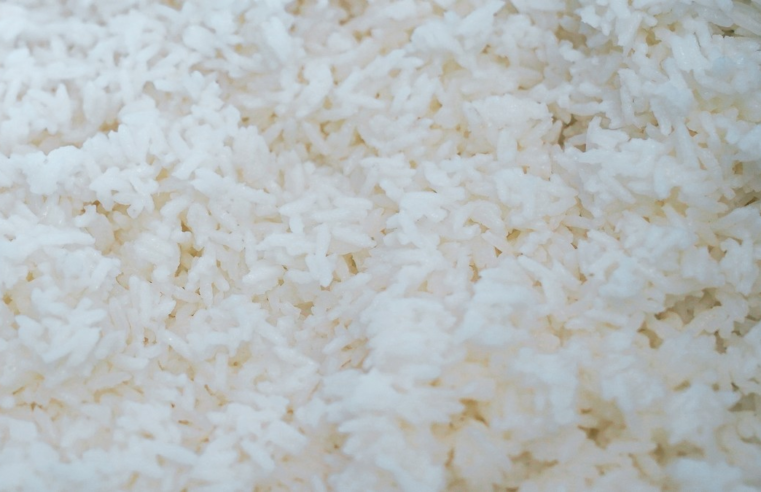 Brasil precisa importar arroz? Por que o preço subiu mais de 20% em um ano?