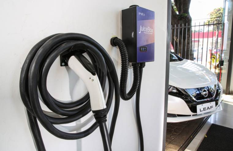 Ladrões de cabos são barreira para vendas de carros elétricos