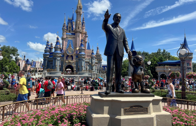 Disney e governo da Flórida dão fim a briga de 2 anos com acordo que prevê novo parque e investimentos