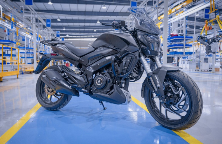 Conheça a Bajaj, gigante indiana que vai produzir 20 mil motos por ano no Brasil