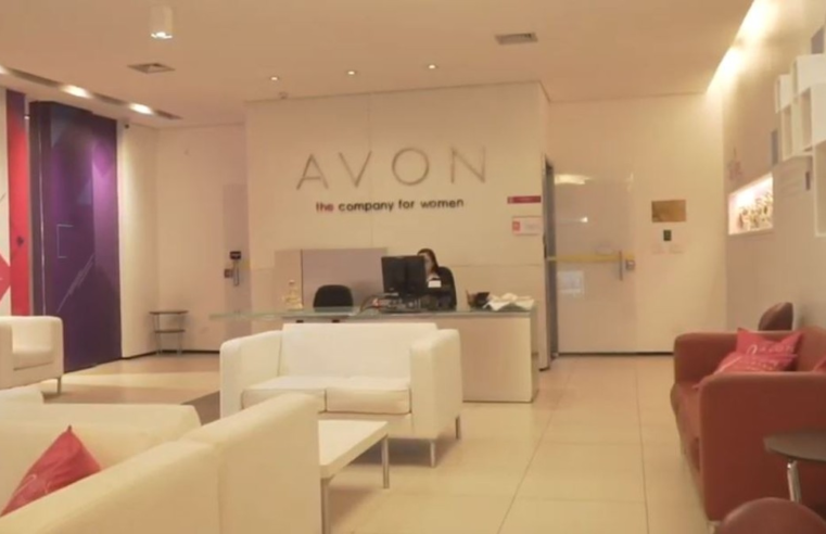 Avon Products pede recuperação judicial nos Estados Unidos; veja o que acontece agora