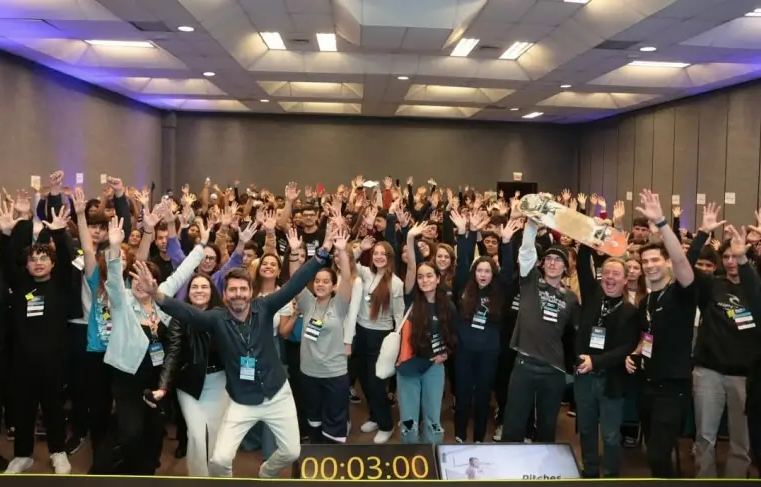 250 estudantes de sete municípios participam de ação voltada à inovação e empreendedorismo no Startup Summit 2024