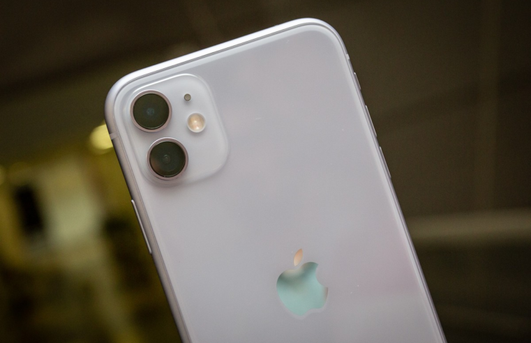 Prazo para fazer propostas de valor para leilão da Receita com iPhone a partir de R$ 300 começa nesta sexta